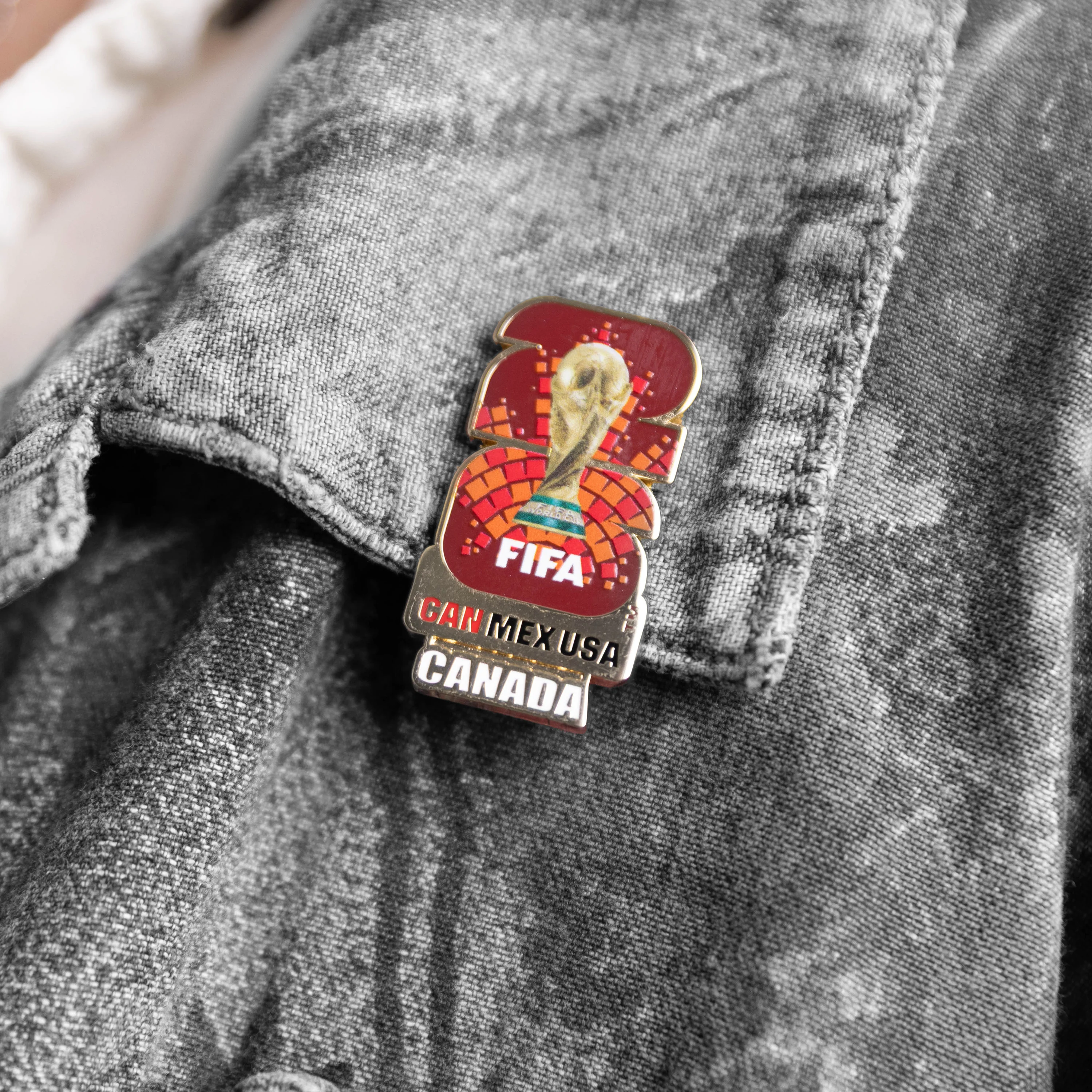 FIFA 12 Day Advent Pin Calendar - Image 7