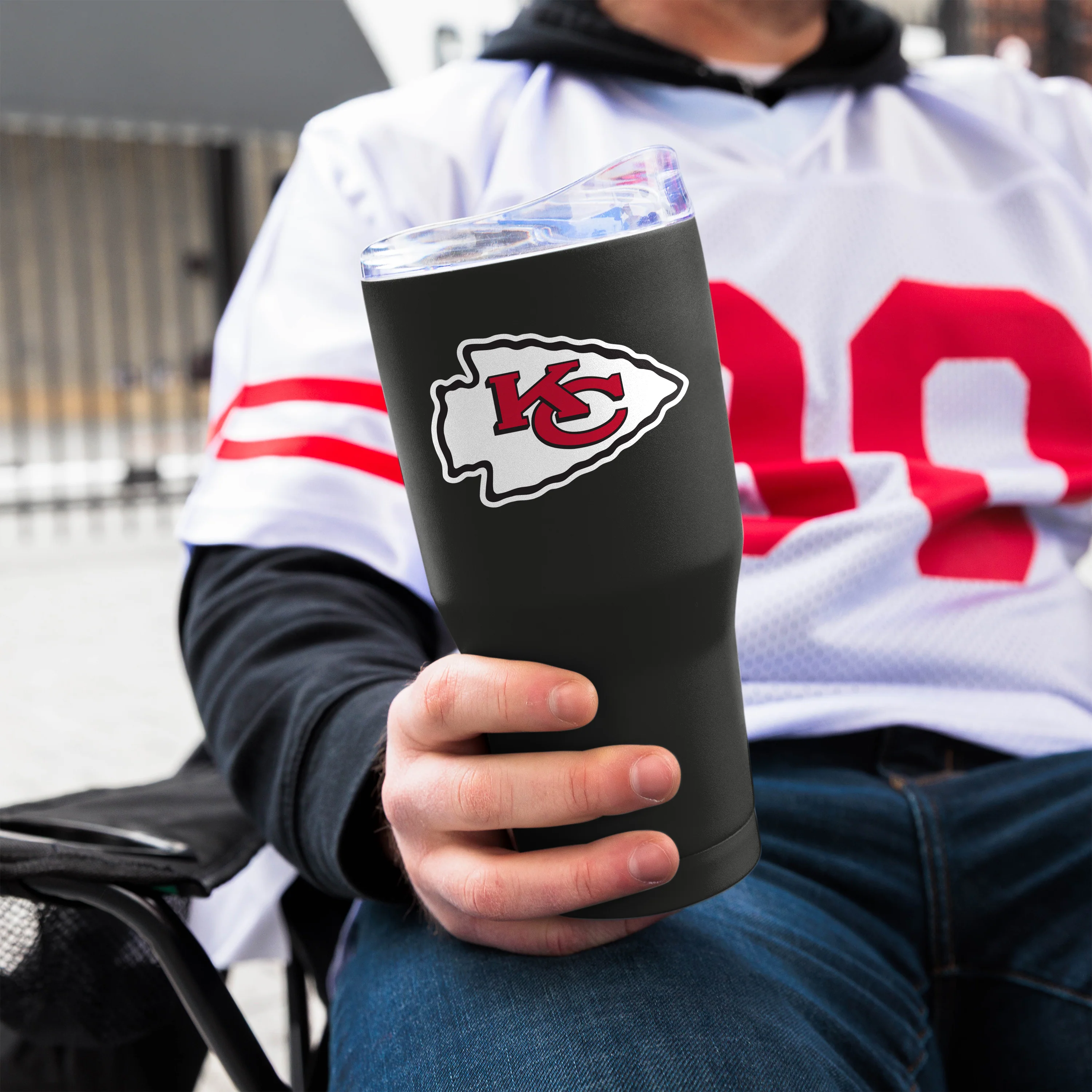 Kansas City Chiefs Black 30oz Flipside Powder Coat Tumbler - Image 3