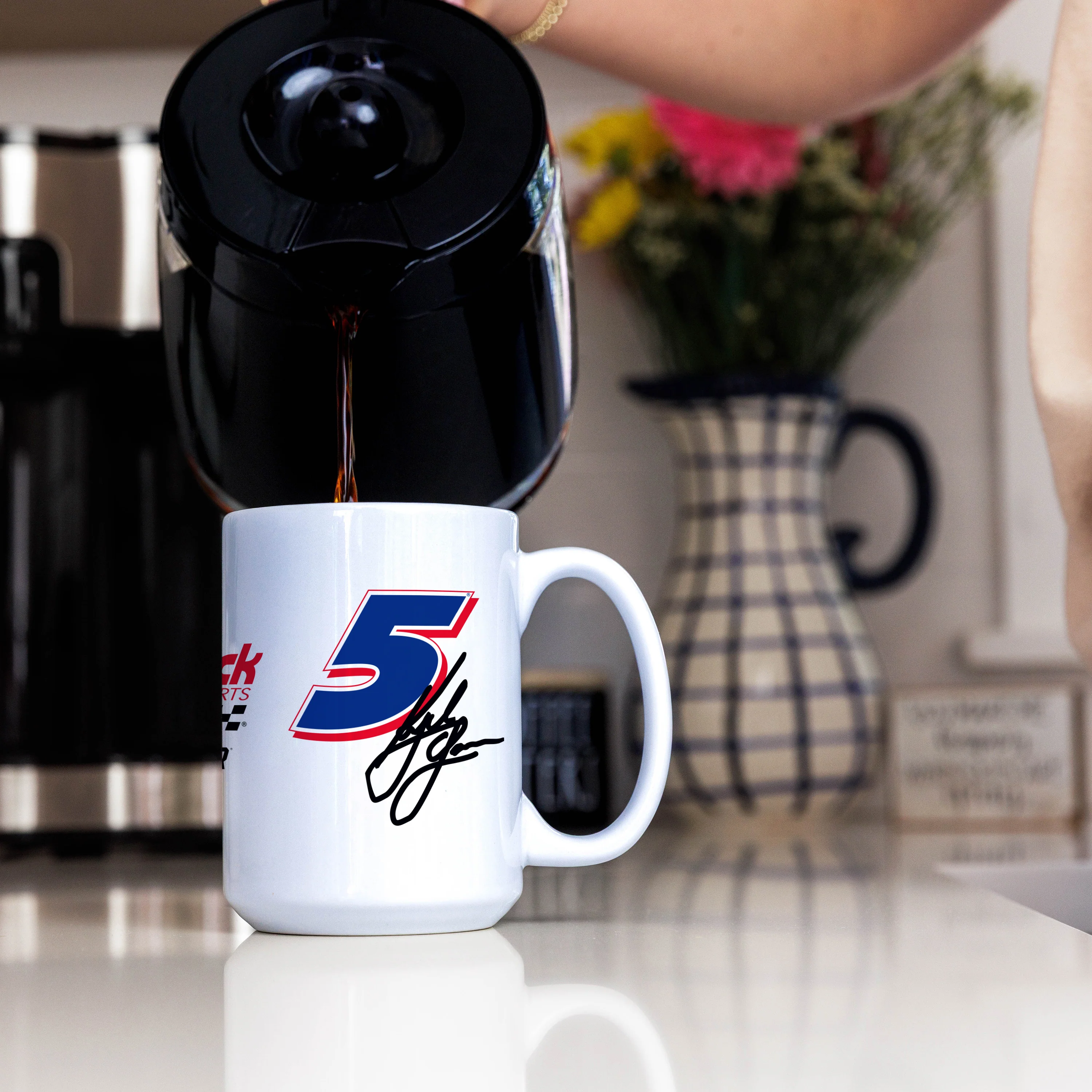 Kyle Larson 15oz Gameday Alternate Sublimated Mug - Image 2