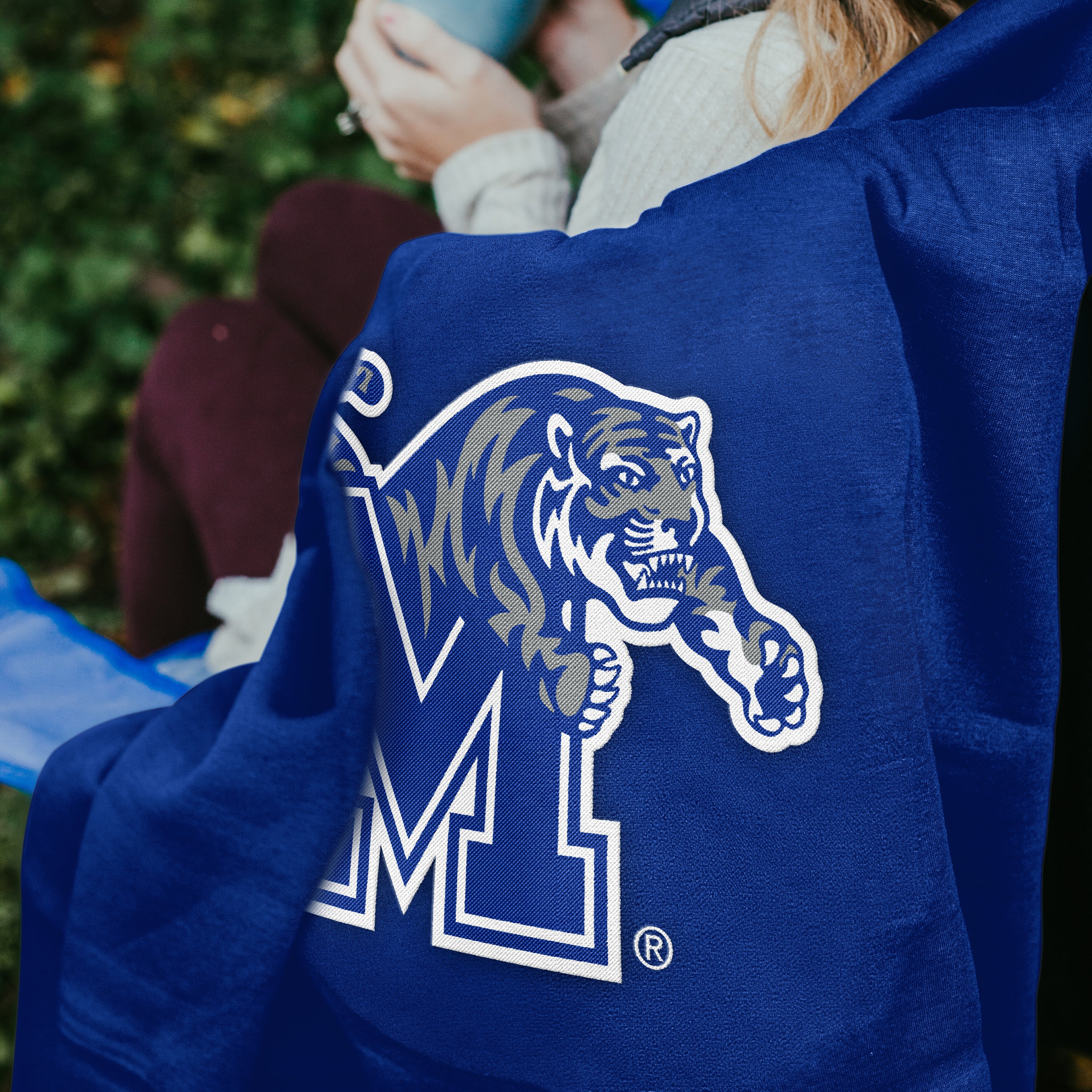 Memphis Sweatshirt Blanket - Image 2