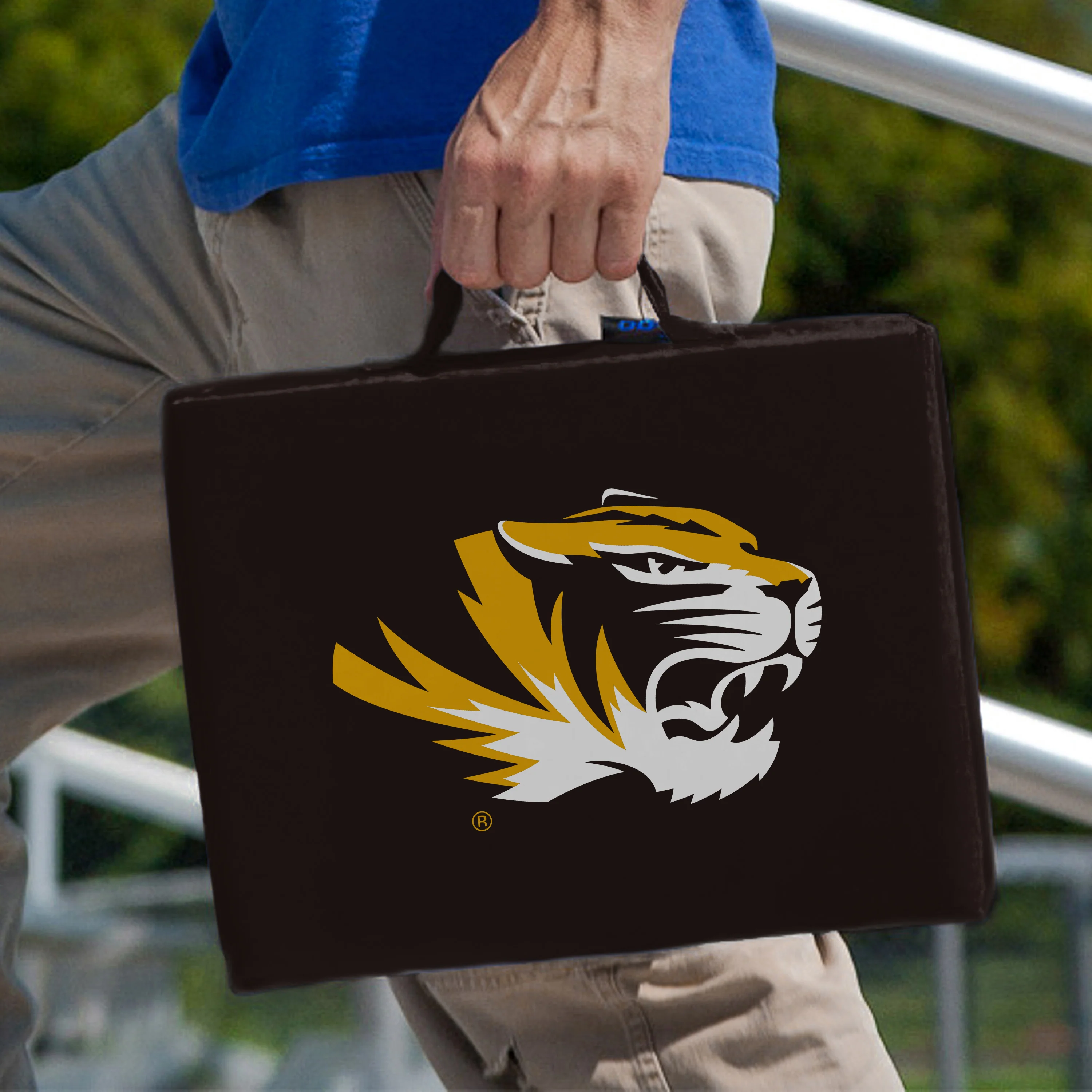 Missouri Bleacher Cushion - Image 5