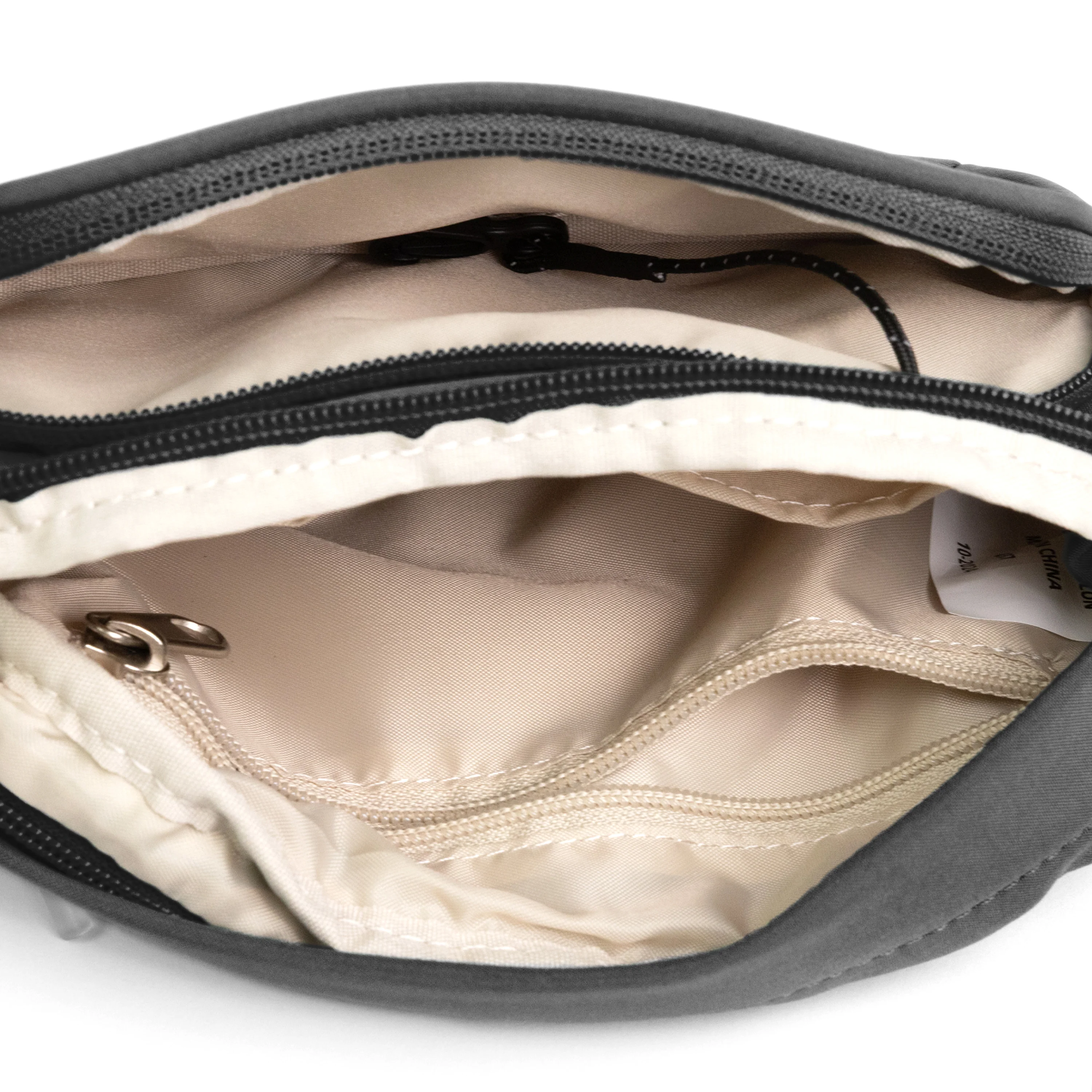 Montana Everyday Black Belt Bag - Image 5