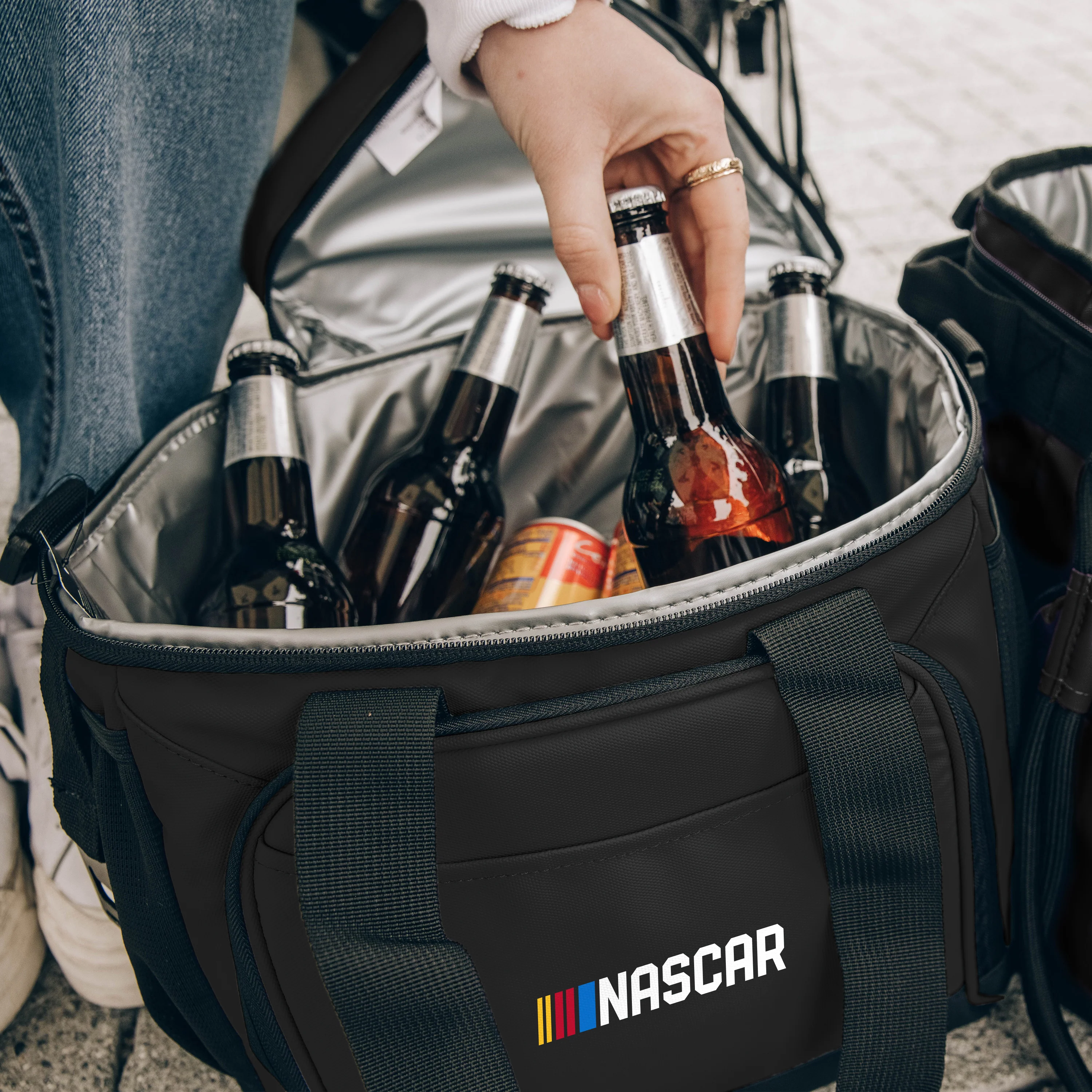 Nascar 24 Can Flex Cooler - Image 4