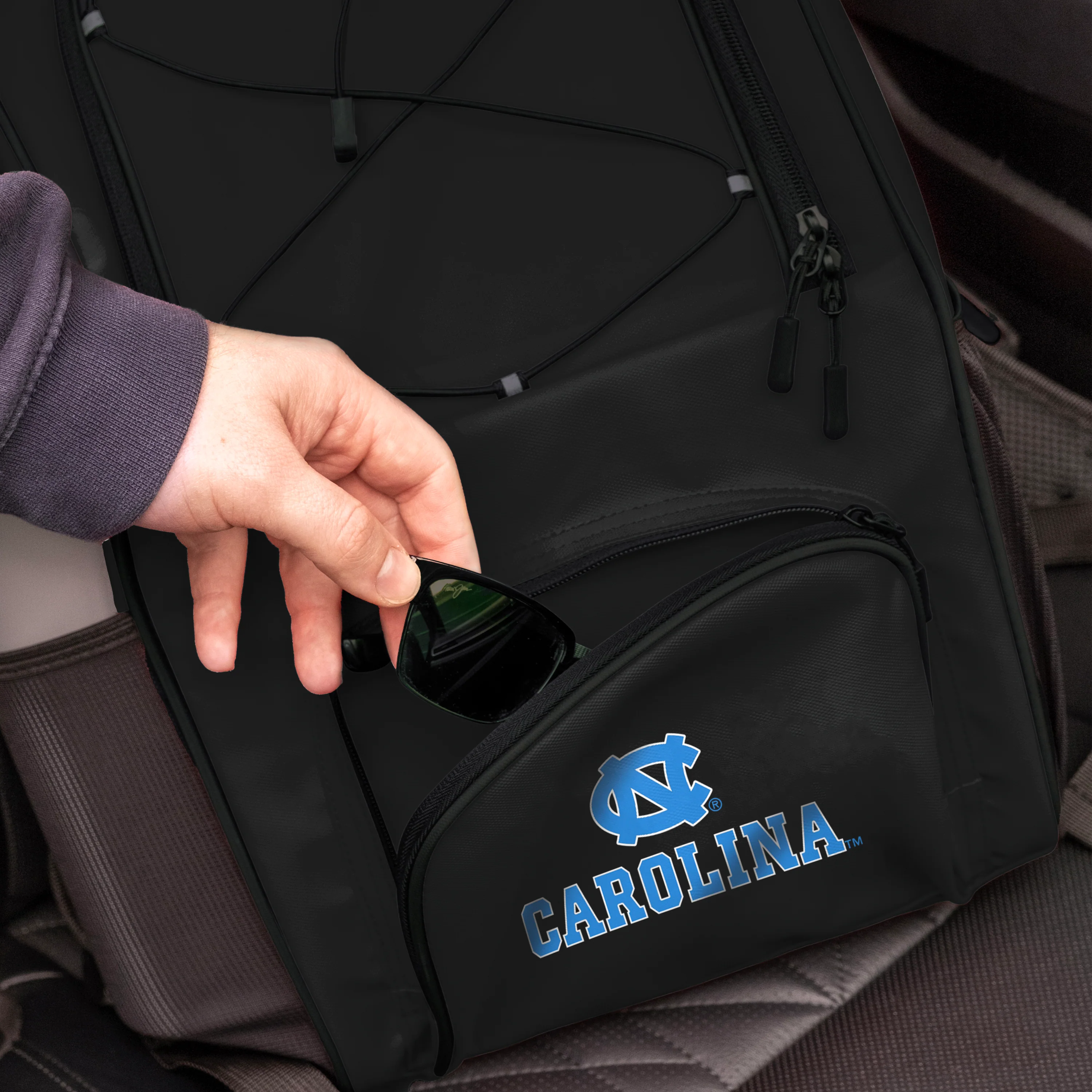 North Carolina 24 Black Can Flex Backpack Cooler - Image 3