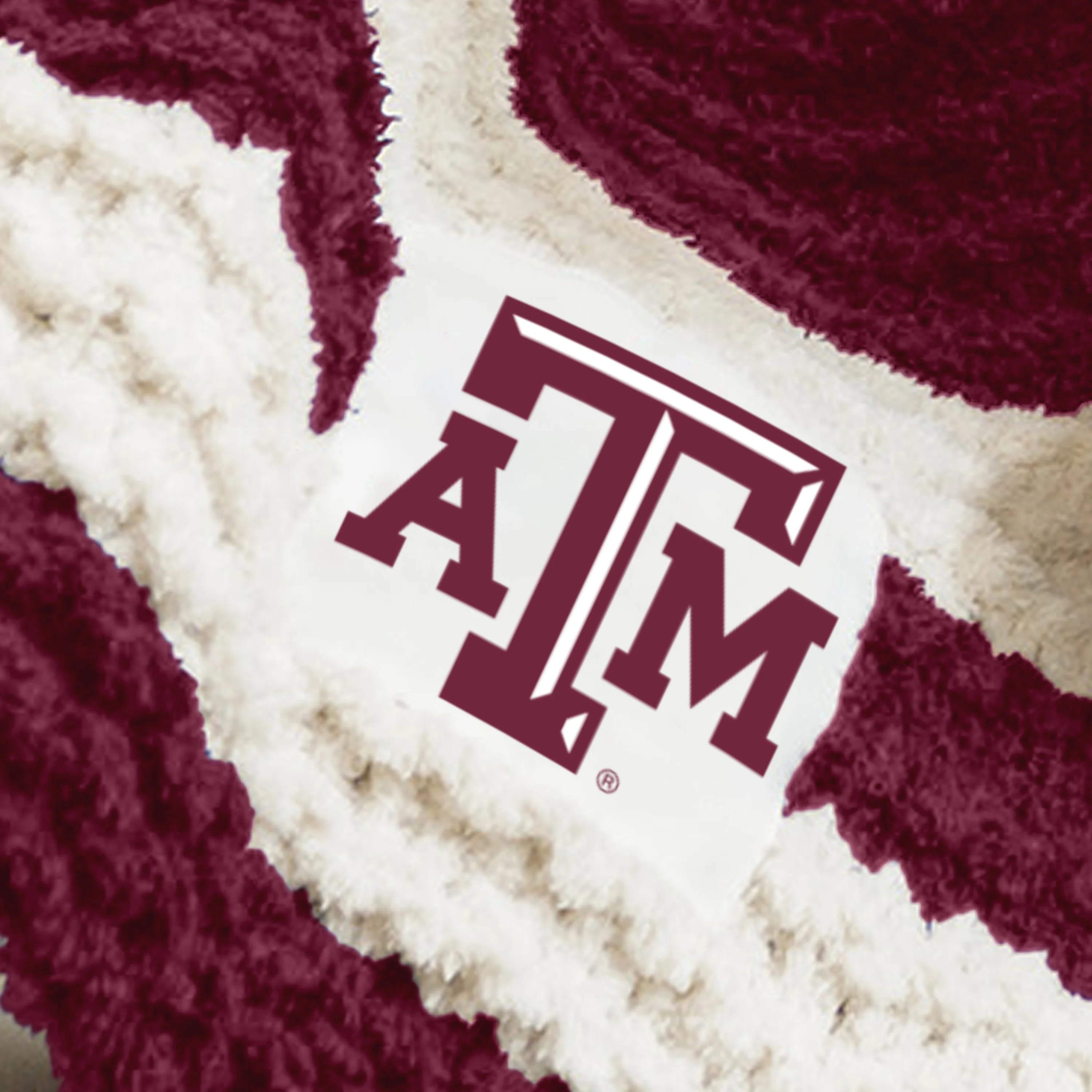 Texas A&M Cable Knit Throw 50x60 - Image 5
