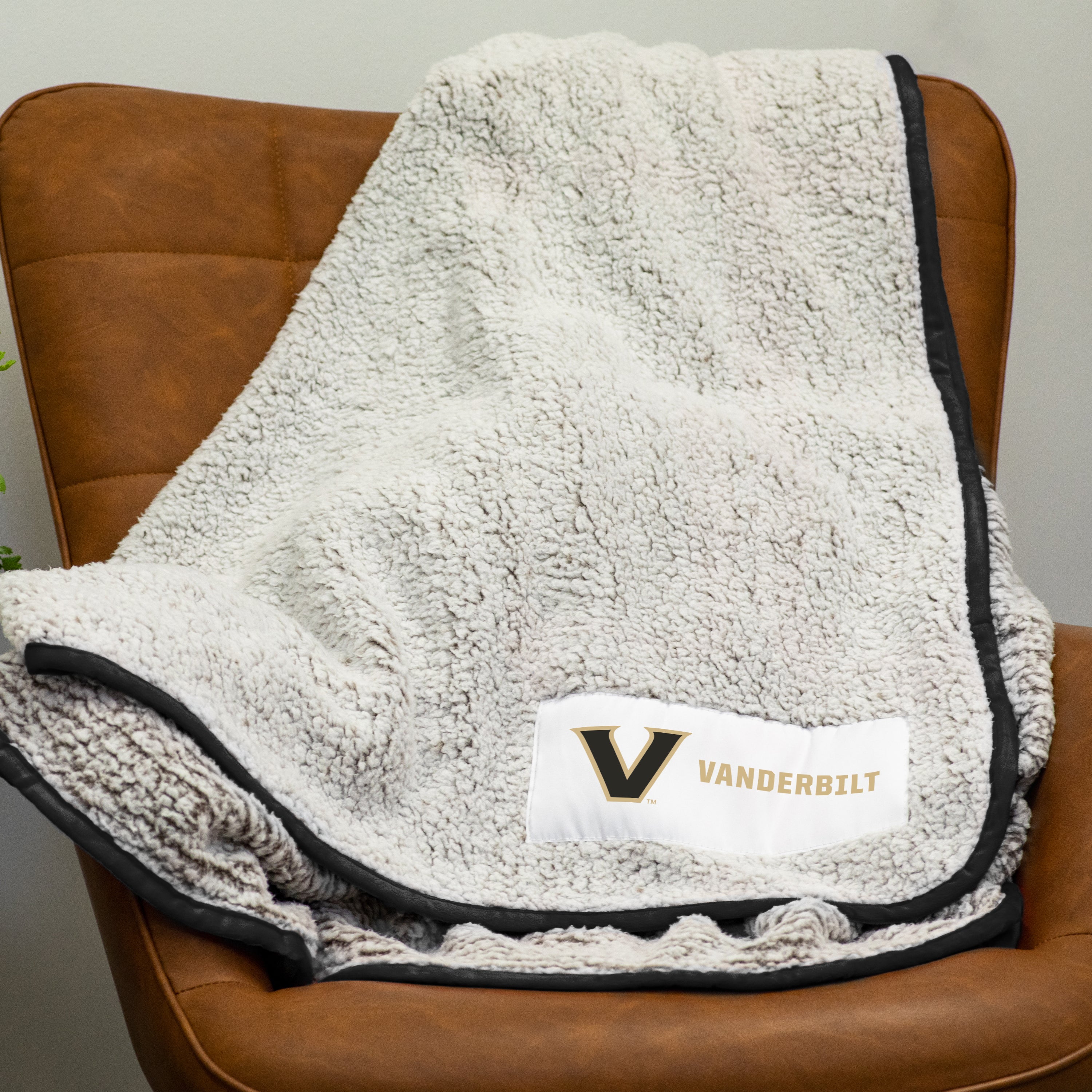 Vanderbilt Frosty Fleece - Image 2