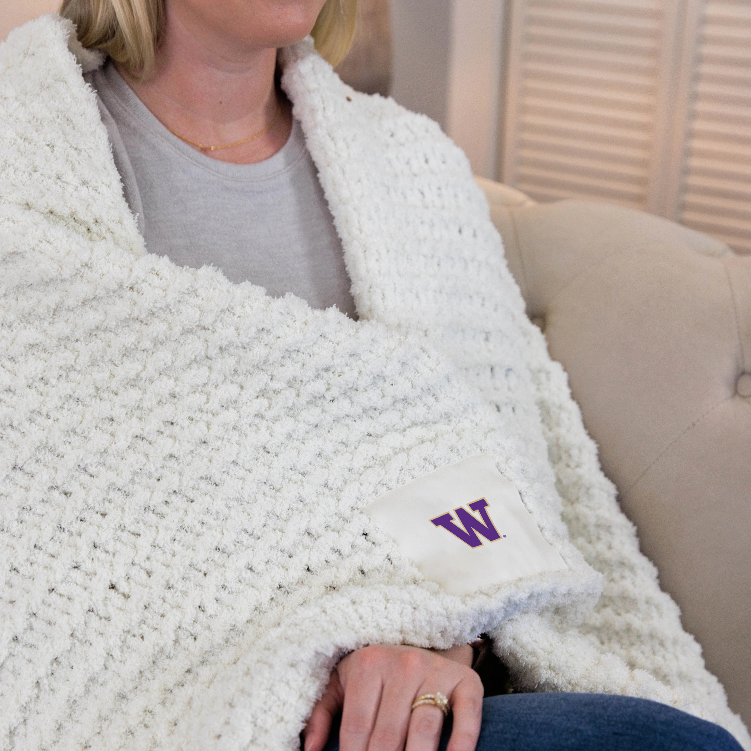 Washington Cable Knit Throw 50x60 - Image 2